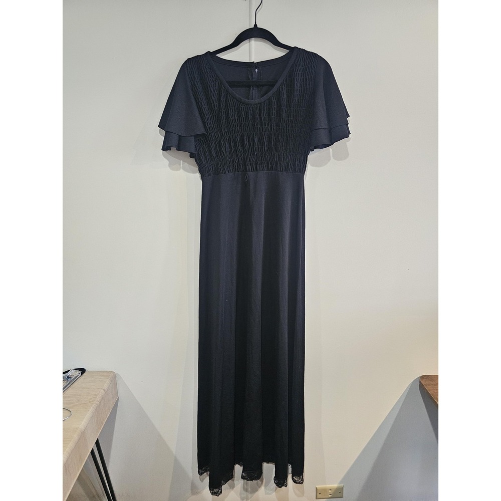 Flutter Sleeve Maxi Dress Womens Medium Black Smocked‎ Bodice Lace Hem Formal